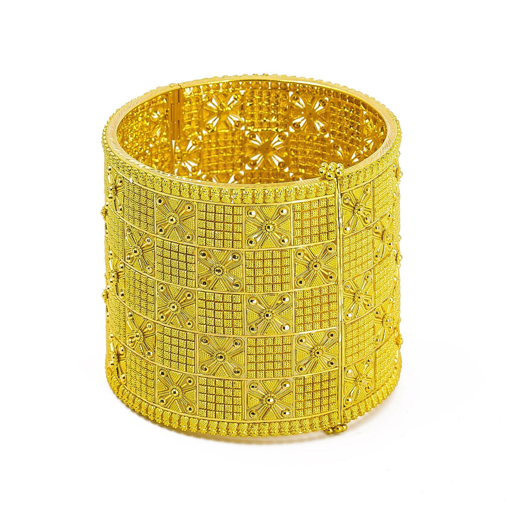 22K Yellow Gold Bangle W/ Alternating Textured Pattern & Openable Band - Virani Jewelers | 22K Yellow Gold Bangle W/ Alternating Textured Pattern & Openable Band for women. This beaut...