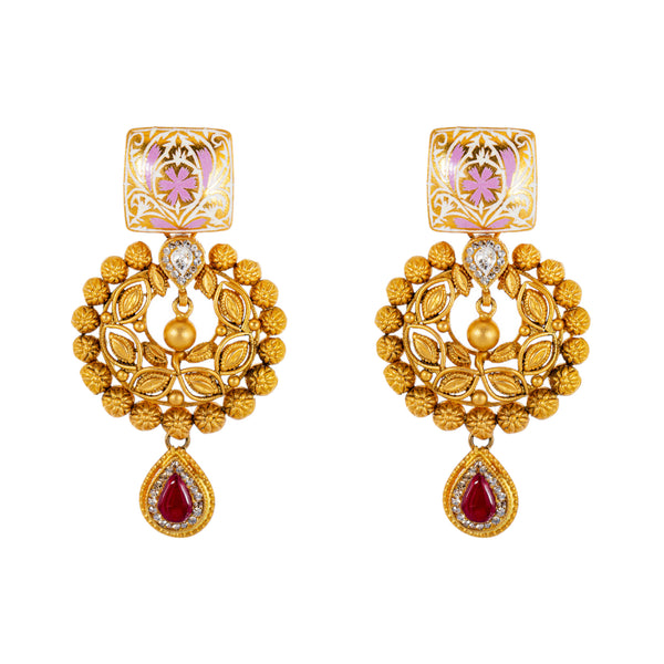 22K Antique Gold Jewelry Set w/ CZ, Kundan & Ruby (46.5gm) | 



Embrace the timeless allure of this 22k antique gold jewelry set by Virani Jewelers. Crafted ...