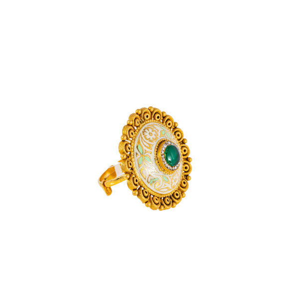 22K Antique Gold, CZ & Emerald Cocktail Ring (9.6gm) | 



Make a bold statement with this stunning 22k antique gold cocktail ring by Virani Jewelers. C...
