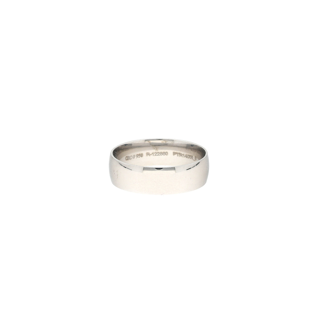 Platinum Band (6.9gm) | 



Unveil the sophistication of platinum gold with this men's 22k band by Virani Jewelers. Exqui...