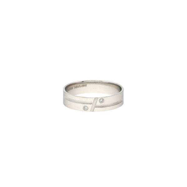 Platinum & 0.03ct Diamond Band (5.6gm) | 




Enhance your look with this platinum and diamond band for men by Virani Jewelers, a true mas...