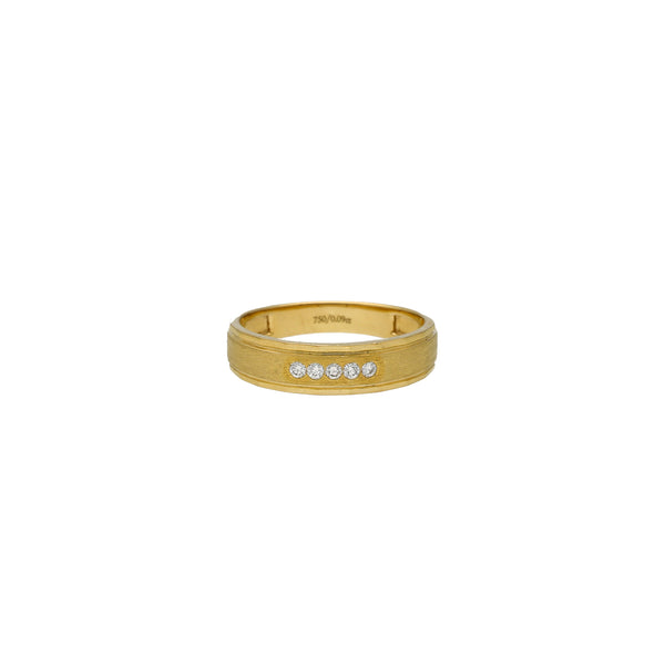 18K Yellow Gold & 0.09ct Diamond Band (4gm) | 



Unveil the sophistication of platinum gold with this 18k gold and diamond band for men by Vir...