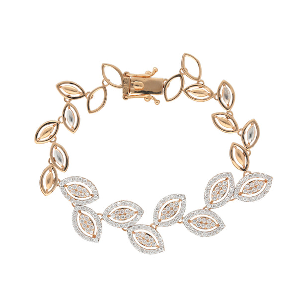 18K Rose Gold & CZ Artisan Bracelet (11.4gm) | 


Elevate your style with the delicate beauty of this 18K rose gold and cubic zirconia bracelet ...