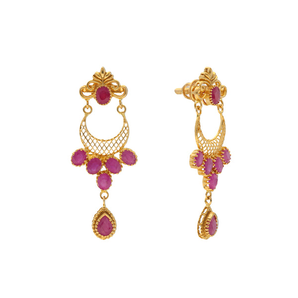 22K Yellow Gold & Ruby Pendant Set (20.5gm) | 



Embrace the divine allure of this 22K gold ruby pendant and drop-earrings set, a tribute to t...