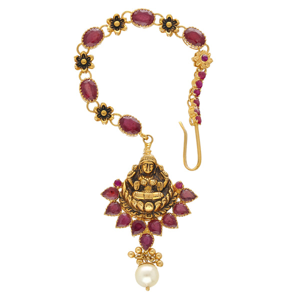 22K Yellow Gold, Ruby & Pearl Temple Tikka (12.5gm) | 


Adorn yourself with this ruby-studded 22k gold tikka—a harmonious blend of Indian grace and mo...