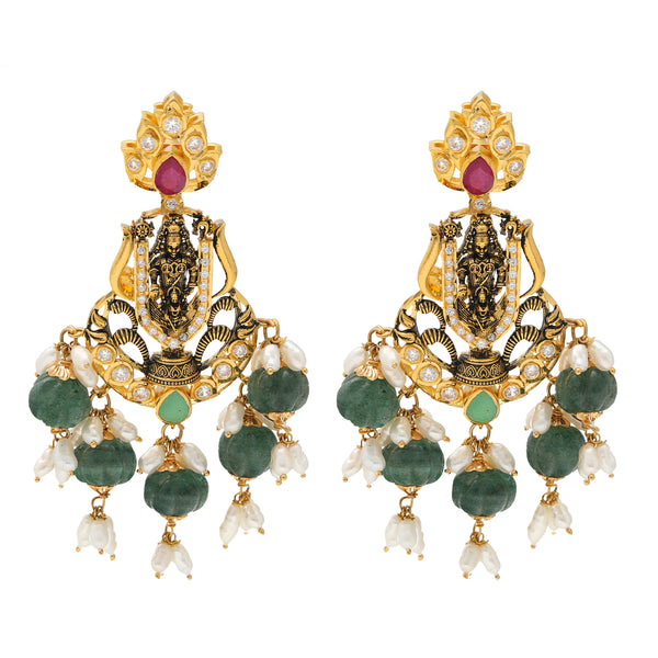 22K Antique Gold, Emerald, Ruby, & Pearl Temple Jewelry Set (106.3gm) | 


Virani Jewelers presents a masterpiece of Indian gold jewelry - this 22k antique gold jewelry ...