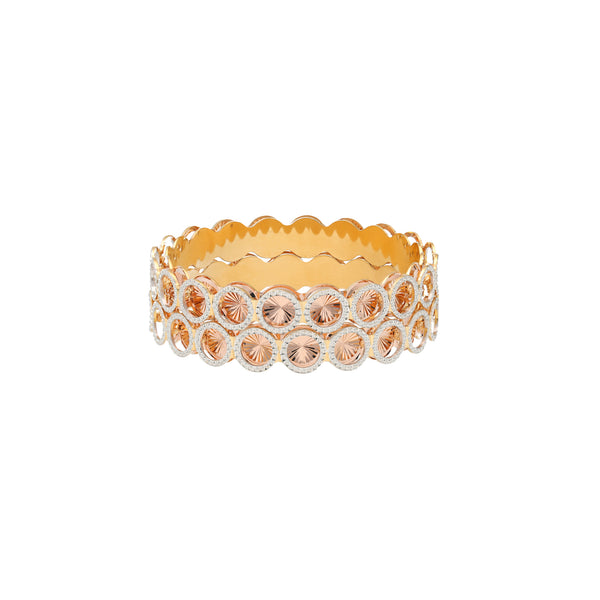 22K Rose & White Gold Bangle Set of 2 (63gm) | 


Elevate your wristwear with this exquisite 22k multi-tone gold bangle set by Virani Jewelers. ...
