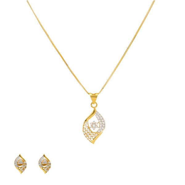 22K Yellow Gold & CZ Fancy Pendant Set (7gm) | 


Indulge in magnificence of fine gold jewelry with this radiant 22k gold pendant necklace and e...