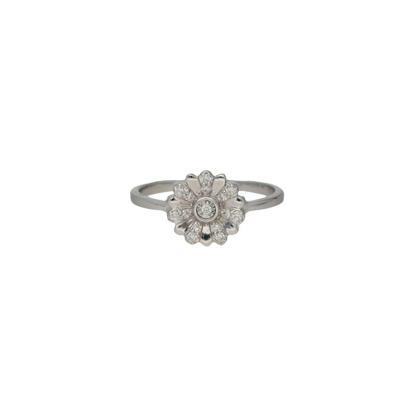18K White Gold & 0.11 Carat Diamond Ring (2.1gm) | 


Discover elegant joy of adorning your finger with this 18k gold and diamond ring by Virani Jew...