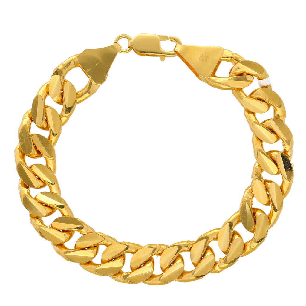 22K Yellow Gold Men's Chain Link Bracelet  (93.3gm) | 



Add a touch of style to your look with this stunning men's 22K gold chain-link bracelet from ...