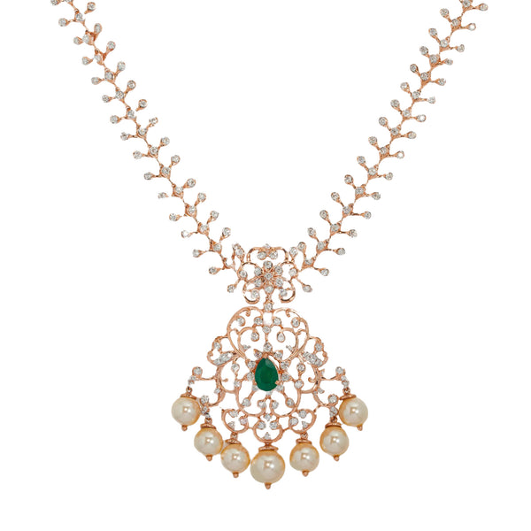 18K Rose Gold Necklace Set w/ 3.40ct Diamonds & Emeralds (55.8gm) | 


The emerald center of this 18k rose gold and diamond necklace set brings a vibrant appeal to t...