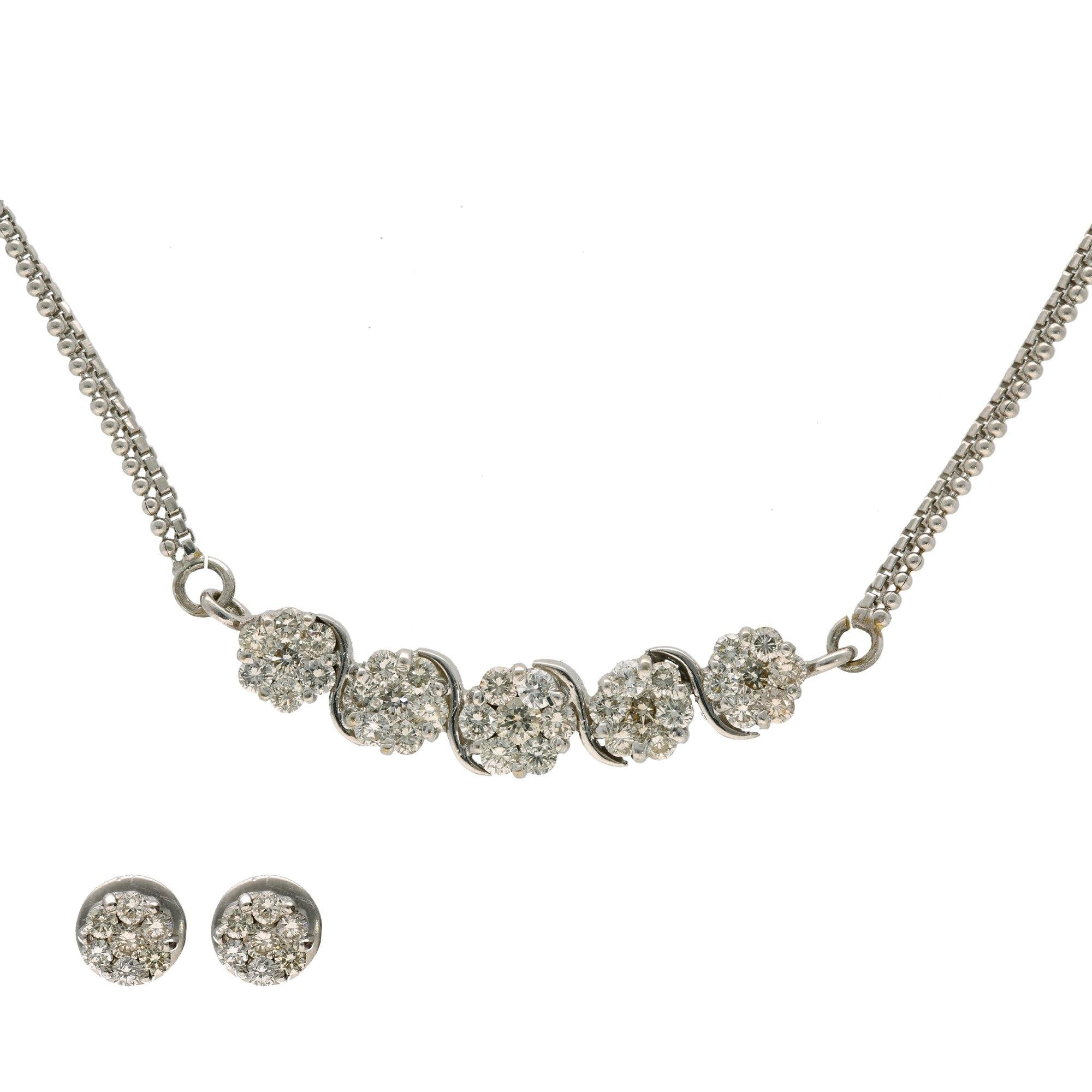 Orion | Three Stone Lab-Grown Diamond Necklace | VRAI