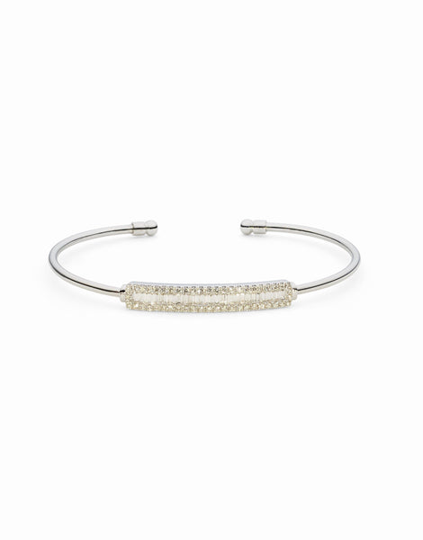 18K Yellow Gold Diamond Bangle W/ 0.96ct Diamonds & Stretchable Band - Virani Jewelers | Indulge in the guilt-free exploration of precious diamonds and gold of this exquisite women’s str...