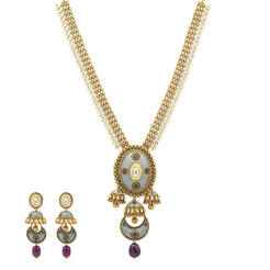 An image of the Artistic Kundan 22K gold necklace set from Virani Jewelers.