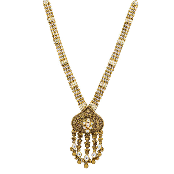 An image of the Antique Kundan 22K gold necklace from Virani Jewelers. | Add antique beauty to your favorite ensemble with this gorgeous 22K gold necklace set from Virani...