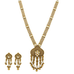 An image of the Antique Kundan 22K gold necklace set from Virani Jewelers.