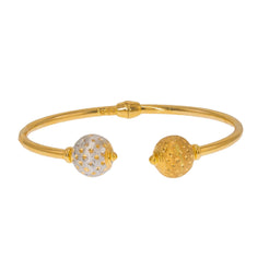 22K Multi Tone Gold Bangle W/ Facing Speckled & Dimpled Accent Balls - Virani Jewelers