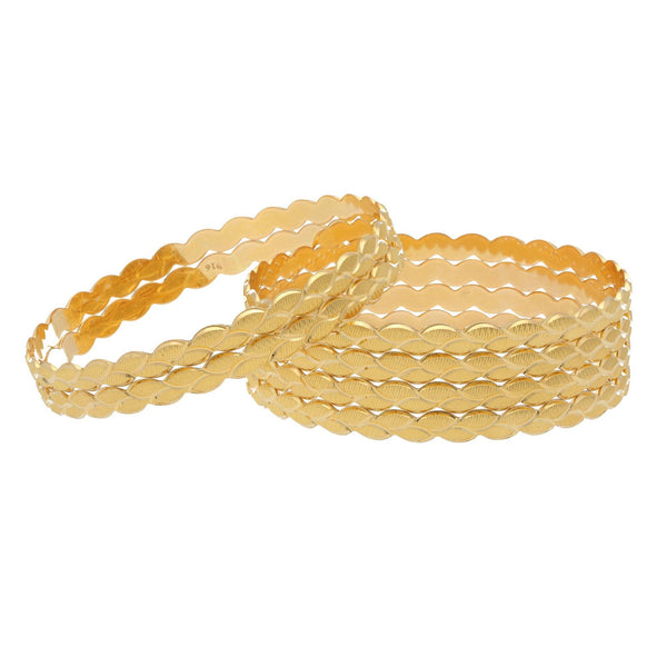 22K Yellow Gold Bangles Set of 6 W/ Grecian Leaf Design - Virani Jewelers | 


Enjoy the beauty of subtle details layered to perfection like this set of six 22K yellow gold ...
