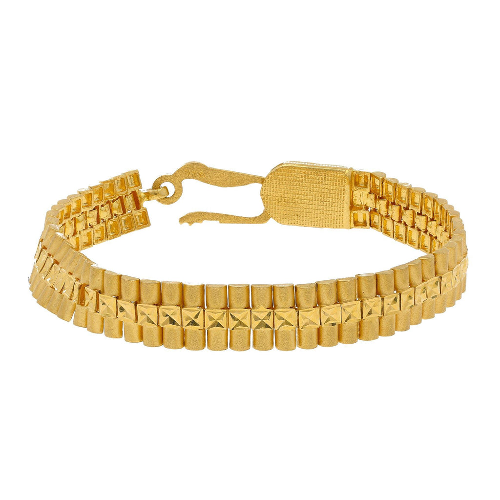 22K Yellow Gold Men's Watch Band Bracelet W/ Tubular Links & Centered Square Hammered Accents - Virani Jewelers | 


Don’t shy away from the opportunity to be flawlessly unique in special men’s jewelry pieces li...