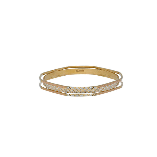 22K Multi Tone Gold Laser Bangles Set of 2 W/ Stacked Band & Diamond Cutting Accents - Virani Jewelers | 



Behold the unique facets of this 22K multi tone gold set of two laser bangles from Virani Jew...