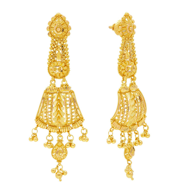 22K Gold Grace Jewelry Set - Virani Jewelers | 
Bring life to any look with the 22K Gold Grace Jewelry Set from Virani Jewelers. This simple and...