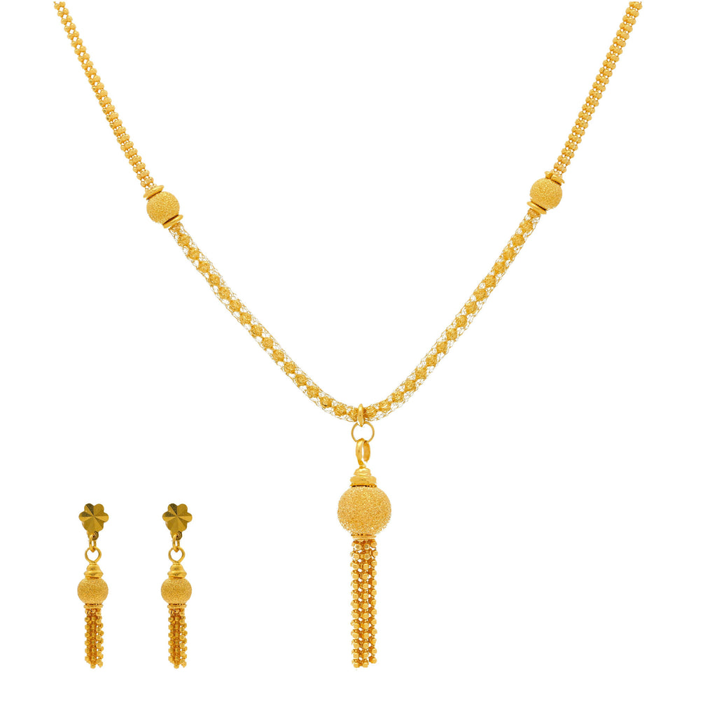 An image of the 22K gold tassel necklace set from Virani Jewelers. | Add some elegance to your daily attire with this beautiful 22K gold necklace set from Virani Jewe...