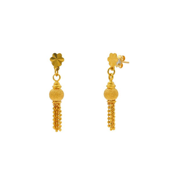 An image showing the post on the Indian gold earrings with tassels from Virani Jewelers. | Add some elegance to your daily attire with this beautiful 22K gold necklace set from Virani Jewe...
