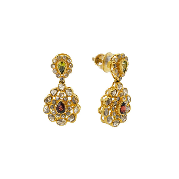 A close-up image showing the front and side views of the 22K gold earrings from Virani Jewelers. | Show off the best version of yourself with help from this beautiful 22K gold necklace set from Vi...