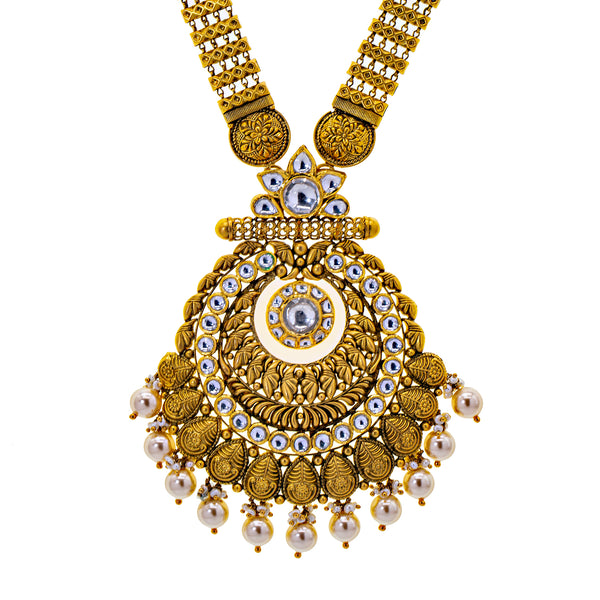 22K Antique Gold & Kundan Stone Jewelry Set (135.1gm) | 
What better way to light up the room than with this exquisite 22k antique gold and kundan stone ...