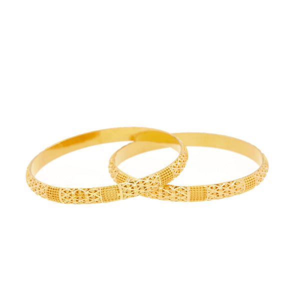 22K Gold Bangles Set of Two, 27.2gm - Virani Jewelers | 


The subtle and simple pattern of this gold bangle adds to its beauty. The design of this 22K g...