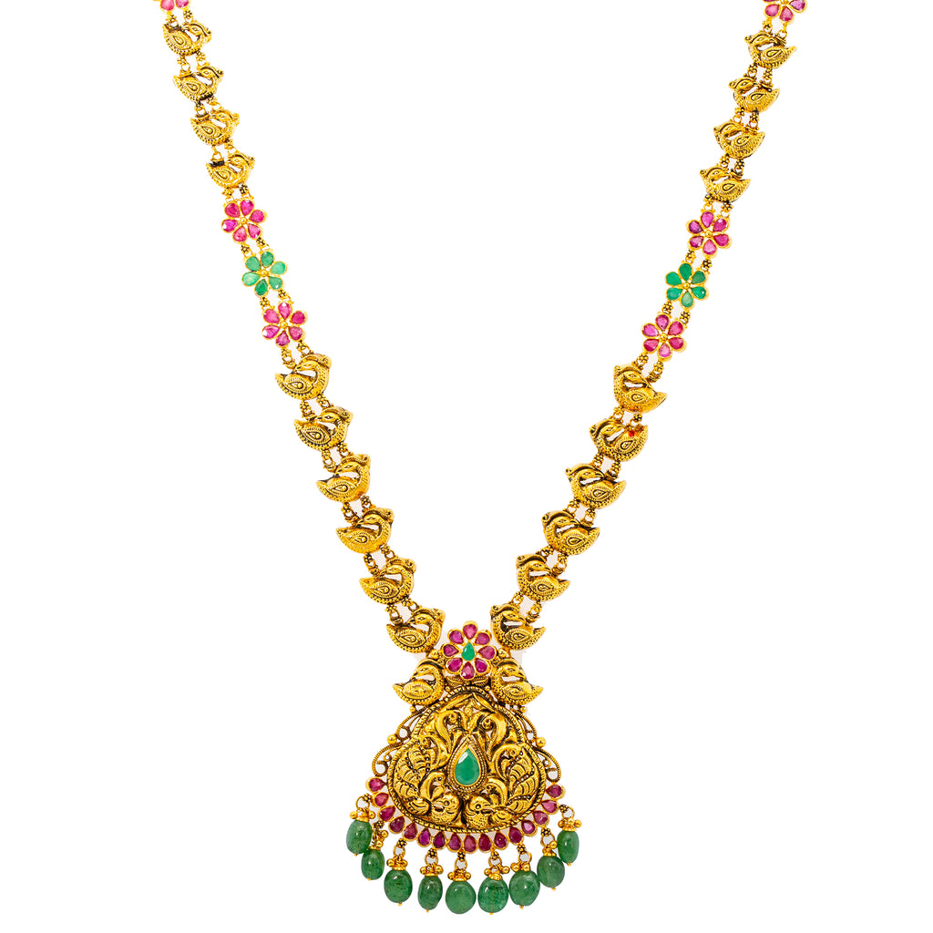 22K Antique Gold Jewelry Set w. Gems (92.5 grams) | 
Shimmer and shine with cultural elegance when you wear this luxurious jewelry set from Virani! T...