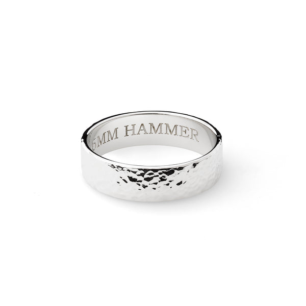 Platinum Gold F11Hammer Wedding Band | 

 



Symbolize your union with a solid platinum gold wedding band from Virani!  What better way...