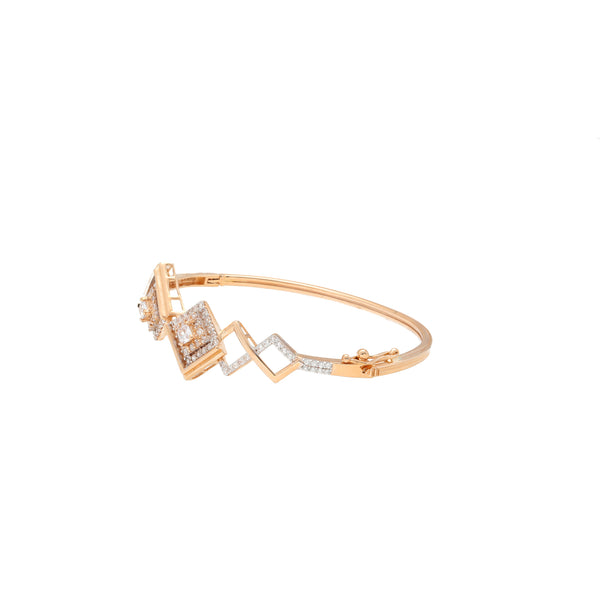 18K Rose Gold & CZ Bangle (13.3gm) | 


Adorning your wrist with this simple 18k rose gold and cubic zirconia bangle will add a glamor...