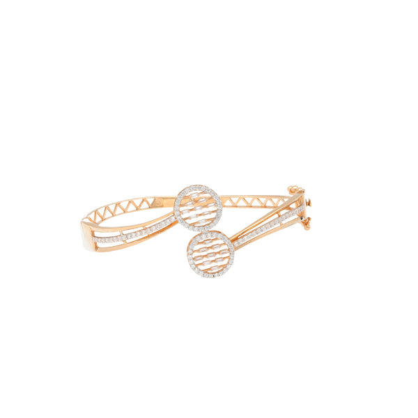 18K Rose Gold & CZ Bangle (12.5gm) | 


The minimal design of this 18k rose gold bangle from Virani makes it the perfect Indian gold b...