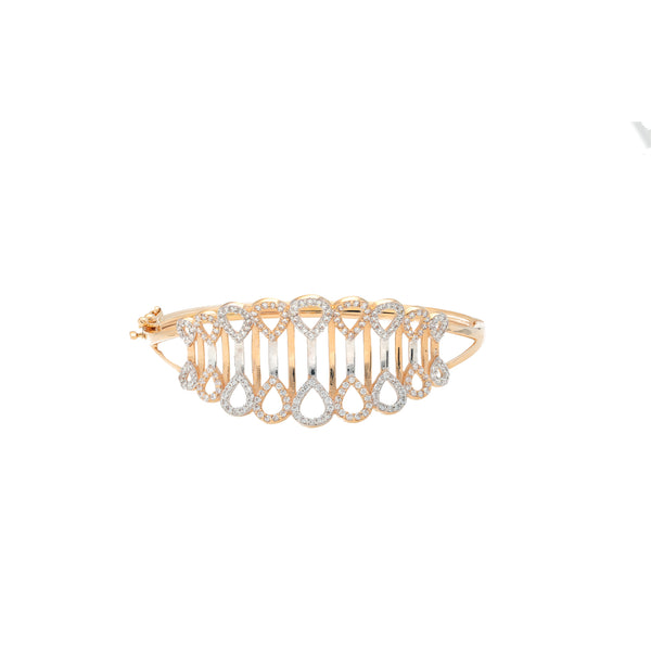 18K Rose Gold & CZ Bangle (13.4gm) | 


Wearing this delightful 18k rose gold bangle will make you look and feel like royalty. The shi...