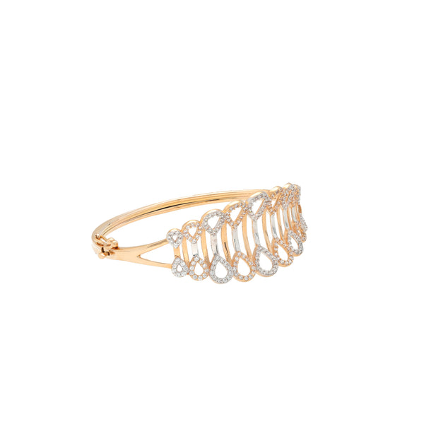 18K Rose Gold & CZ Bangle (13.4gm) | 


Wearing this delightful 18k rose gold bangle will make you look and feel like royalty. The shi...