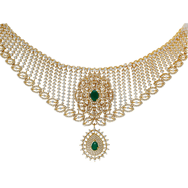 22K Yellow Gold, Emerald & CZ Choker (85.6gm) | 


Add a layer of glam to your bridal or formal looks for a special occasion with this radiant 22...