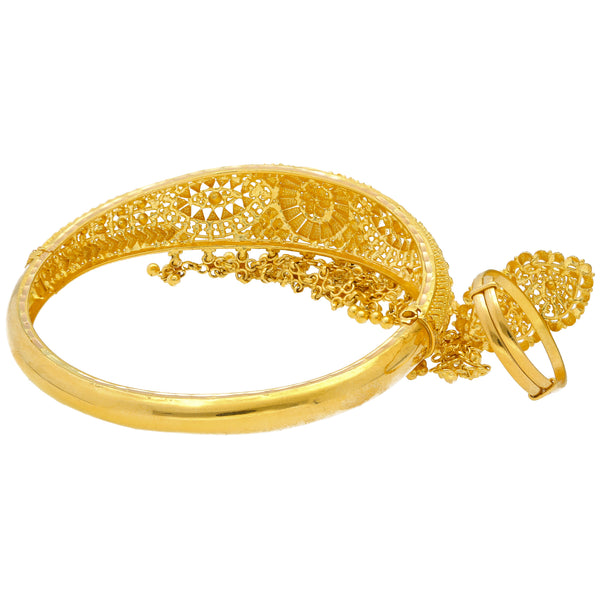22K Yellow Gold Hand Bangle (56.8gm) | 


The stylish and sophisticated design of this Indian gold bangle will bring a sense of uniquene...