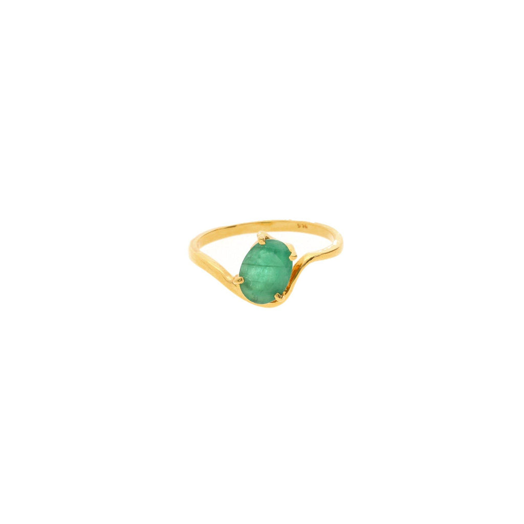 22K Gold Elite Emerald Ring - Virani Jewelers | 


Channel your inner queen with the 22K Gold Elite Emerald Ring from Virani Jewelers. This regal...