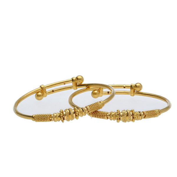 22K Yellow Gold Adjustable Baby Bangles Set of 2 W/ Rope Accents & Heavy Gold Details - Virani Jewelers | 


Blend your little one’ s special attire with special gold pieces filled with texture and detai...