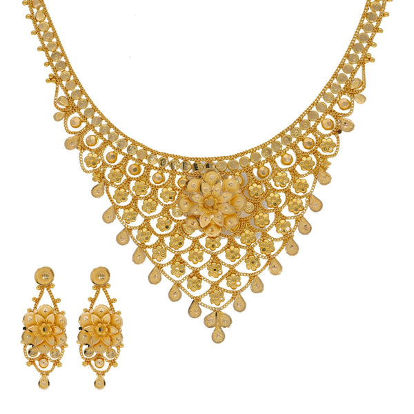22K Yellow Gold Necklace & Earrings Set W/ Laser-Etched Faceted Floral Design - Virani Jewelers | 


Being unapologetically bold takes one simple step with this elaborate 22K yellow gold flower n...